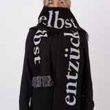 "entzück dich selbst" scarf (black/white)